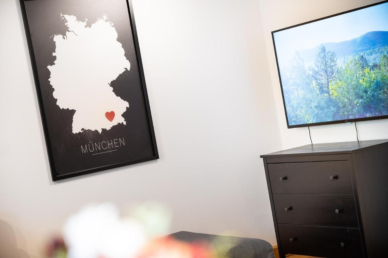 Marienplatz Apartment 2 Bedrooms Living Room Kitchen 뮌헨 외부 사진